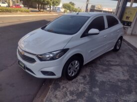 CHEVROLET ONIX 2016/2017 1.0 MPFI LT