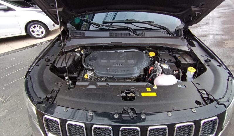 JEEP COMPASS 2017/2017 2.0 16V FLEX SPORT AUTOMÁTICO completo