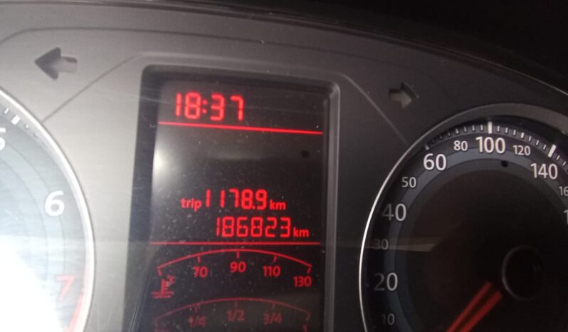 VOLKSWAGEN VOYAGE 2017/2017 1.6 MSI TOTALFLEX TRENDLINE completo