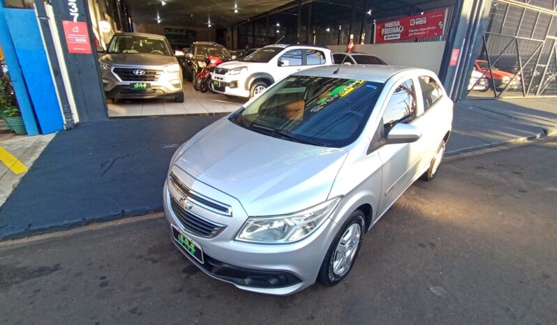 CHEVROLET ONIX 2012/2013 1.0 MPFI LT completo
