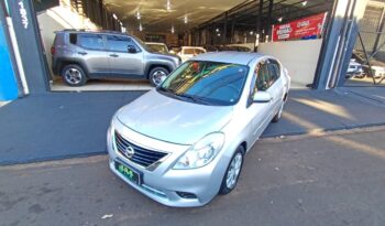 NISSAN VERSA 2013/2014 1.6 16V FLEX SL completo