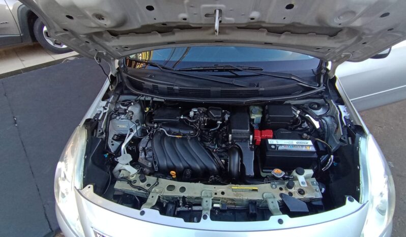 NISSAN VERSA 2013/2014 1.6 16V FLEX SL completo