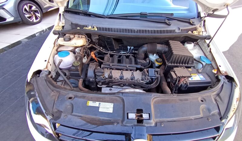 VOLKSWAGEN FOX 2013/2014 1.6 MI completo